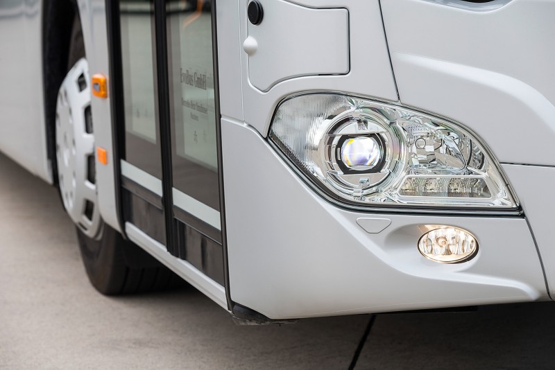 Citaro weiterentwickelt: Mit LED-Scheinwerfern leuchtendes Vorbild