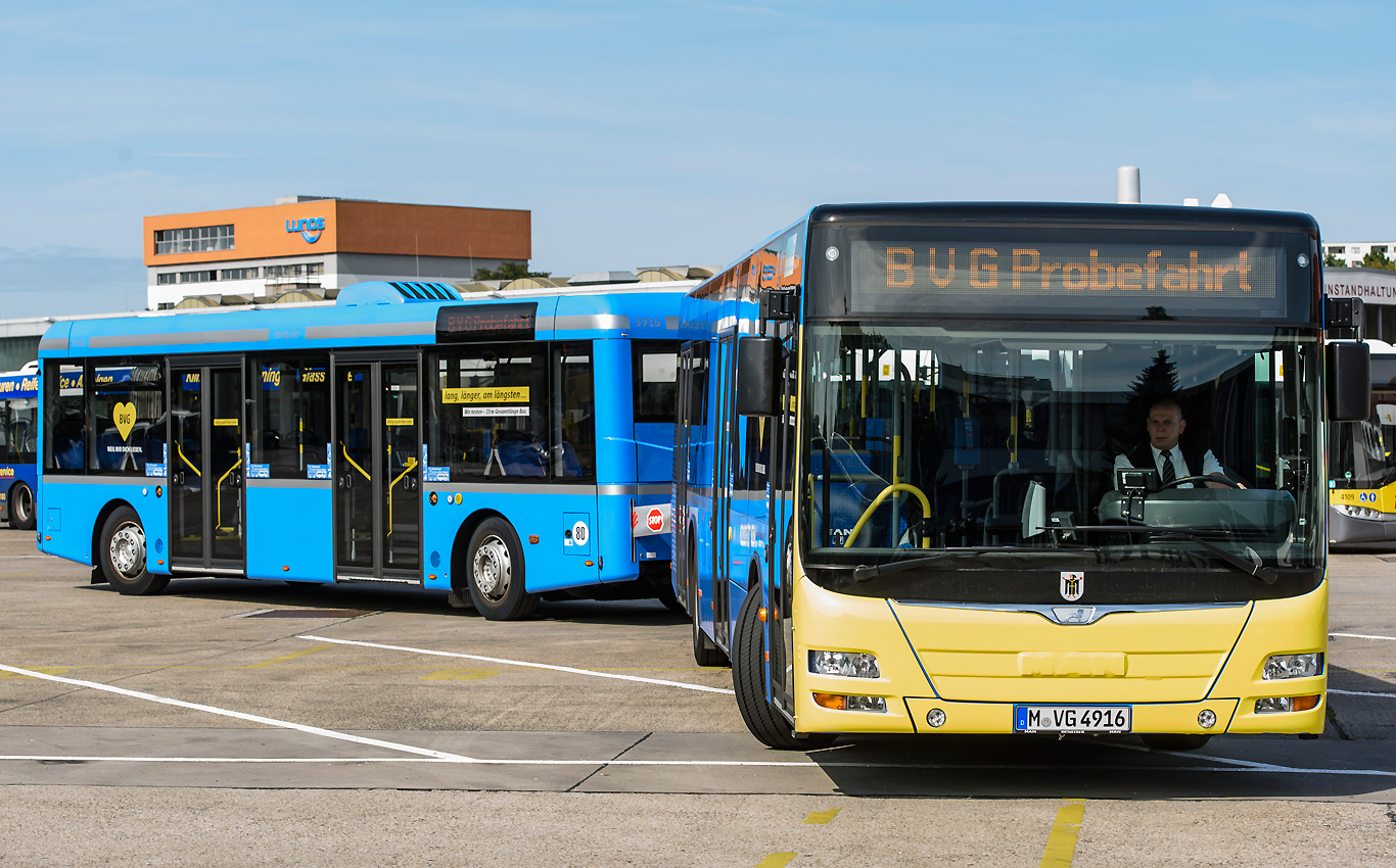 [Berlin] BVG testet Münchner Buszug